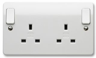 K2746CEWHI